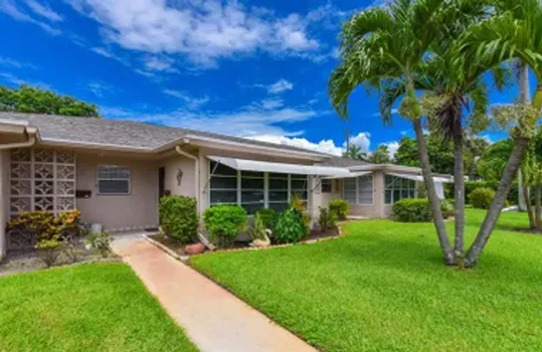 1382 HIGH POINT WAY B, DELRAY BEACH, FL,..., Delray Beach, FL 33445
