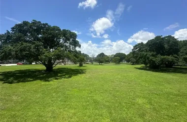 2009 BERKSHIRE A # 2009, DEERFIELD BEACH..., Deerfield Beach, FL 33442