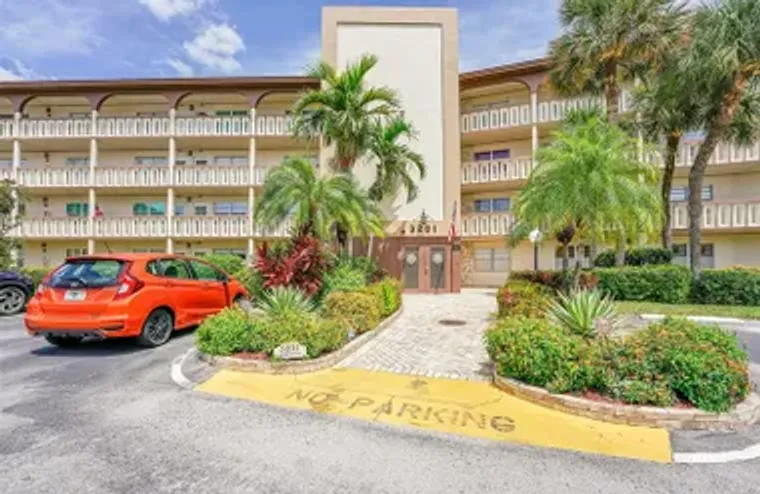 3201 PORTOFINO PT C2, COCONUT CREEK, FL,..., Coconut Creek, FL 33066