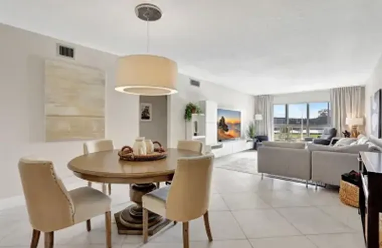 2802 VICTORIA WAY E2, COCONUT CREEK, FL,..., Coconut Creek, FL 33066