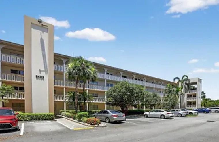 2403 ANTIGUA CIR B2, COCONUT CREEK, FL, ..., Coconut Creek, FL 33066