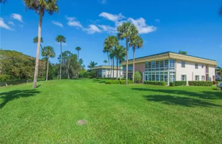 1 VISTA GARDENS TRL 207, VERO BEACH, FL,..., Vero Beach, FL 32962