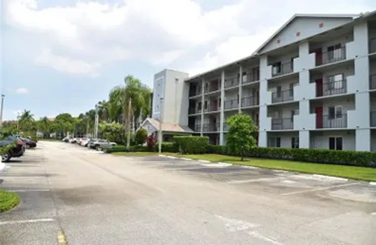 801 SW 138TH AVE E402, PEMBROKE PINES, F..., Pembroke Pines, FL 33027