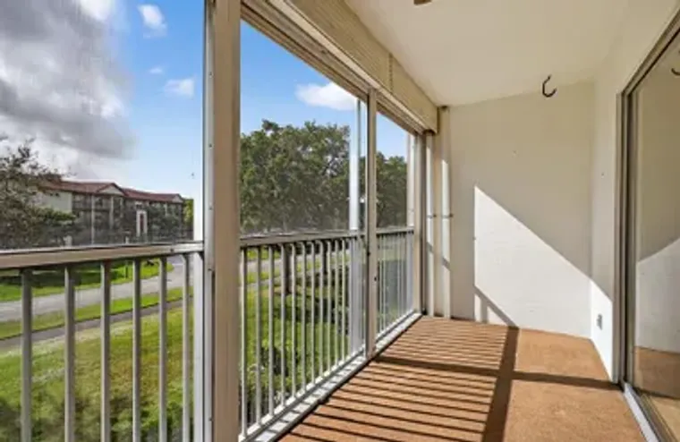 12750 SW 4TH CT 307J, PEMBROKE PINES, FL..., Pembroke Pines, FL 33027