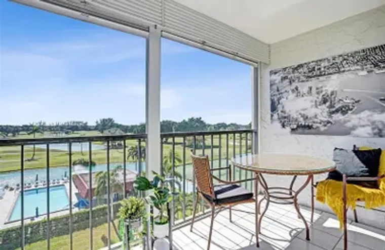 8900 WASHINGTON BLVD PH 11, PEMBROKE PIN..., Pembroke Pines, FL 33025