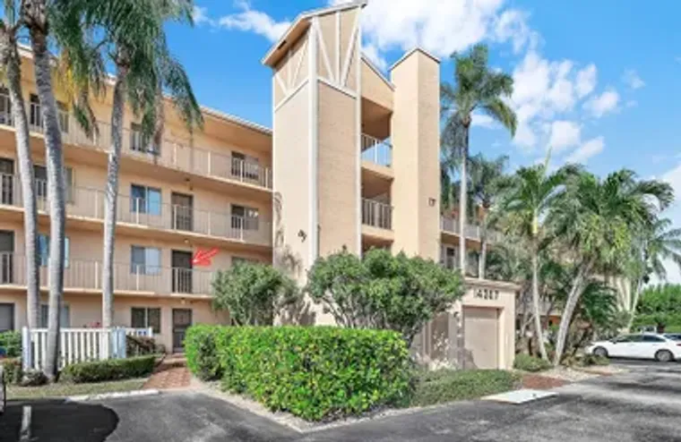 14307 BEDFORD DR APT 204, DELRAY BEACH, ..., Delray Beach, FL 33446