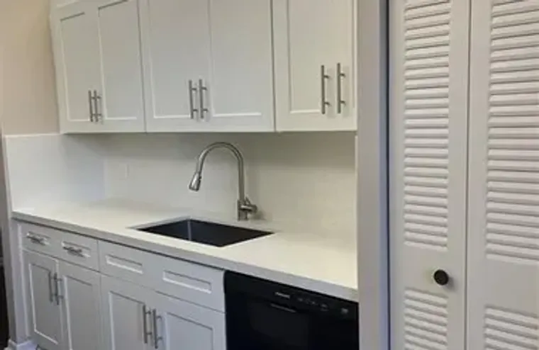 1100 SW 128TH TER APT 402, PEMBROKE PINE..., Pembroke Pines, FL 33027