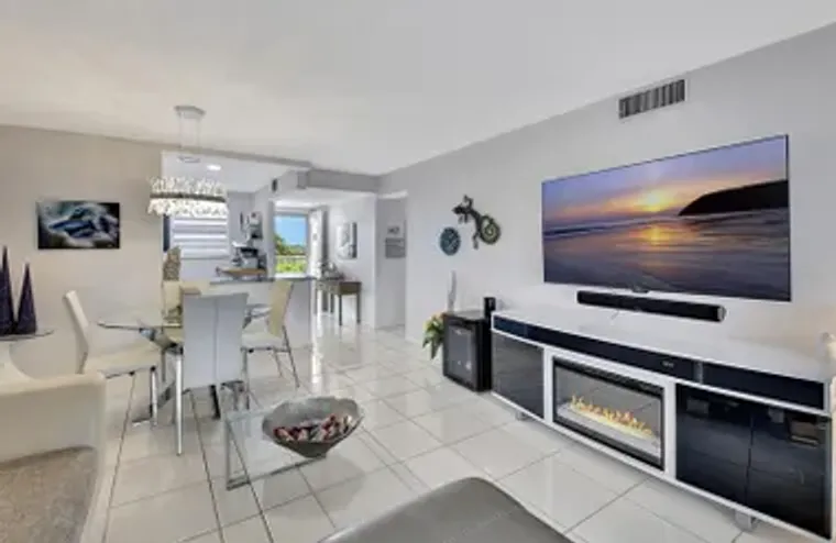 2615 NE 3RD CT APT 411, BOYNTON BEACH, F..., Boynton Beach, FL 33435