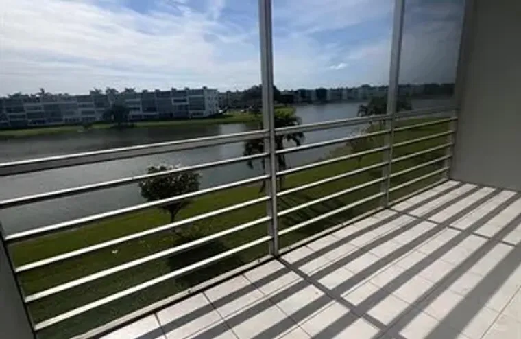 3050 WOLVERTON C # 3050, BOCA RATON, FL,..., Boca Raton, FL 33434