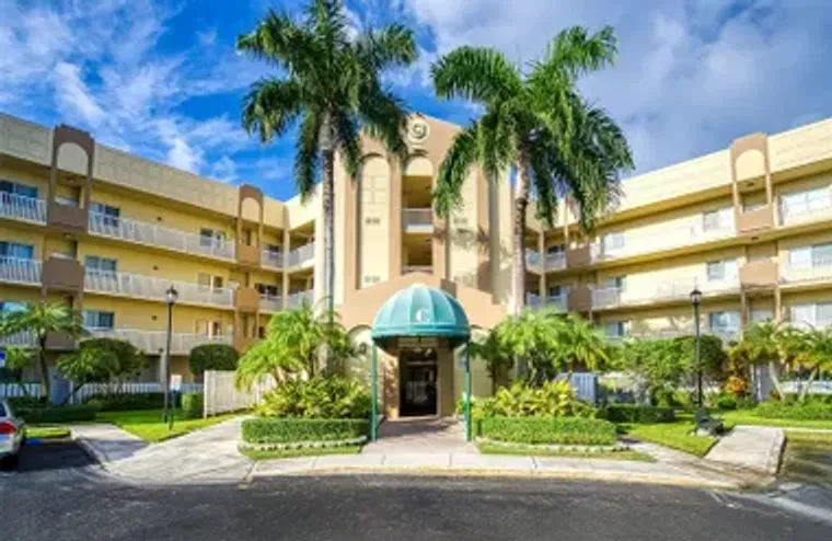 7635 SOUTHAMPTON TER 402, TAMARAC, FL, 3..., Tamarac, FL 33321