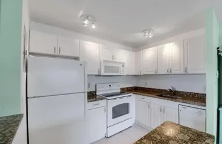 223 FLANDERS E UNIT E, DELRAY BEACH, FL,..., Delray Beach, FL 33484