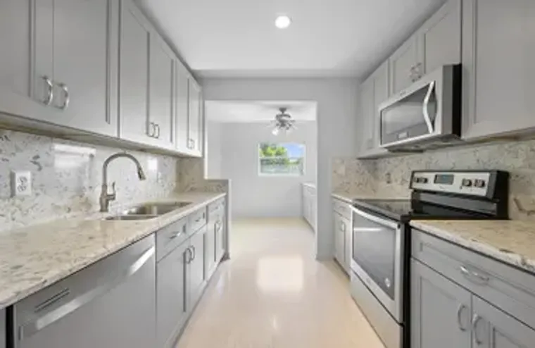 550 SW 137TH AVE 401L, PEMBROKE PINES, F..., Pembroke Pines, FL 33027