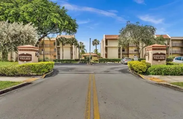 6351 N UNIVERSITY DR 324, TAMARAC, FL, 3..., Tamarac, FL 33321