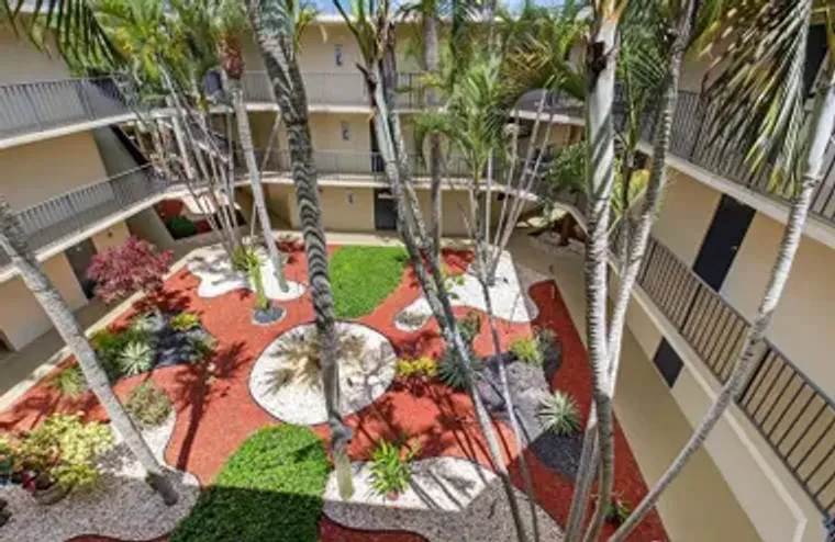 5370 LAS VERDES CIR APT 319, DELRAY BEAC..., Delray Beach, FL 33484