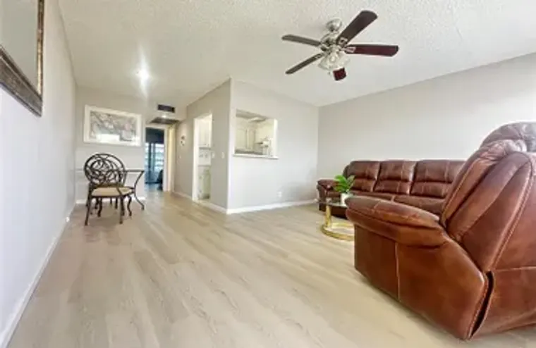 2008 HARWOOD C # 2008, DEERFIELD BEACH, ..., Deerfield Beach, FL 33442