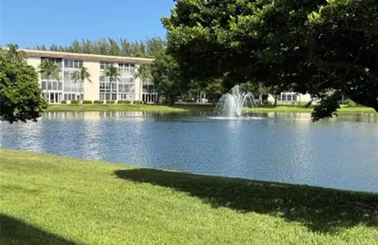 1902 BERMUDA CIR E1, COCONUT CREEK, FL, ..., Coconut Creek, FL 33066