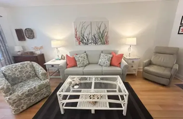 21 VISTA GARDENS TRL 205, VERO BEACH, FL..., Vero Beach, FL 32962