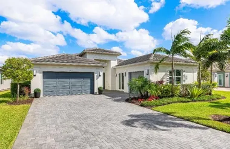 11959 SW STILL WATERS AVE, PORT ST LUCIE..., Port St Lucie, FL 34987