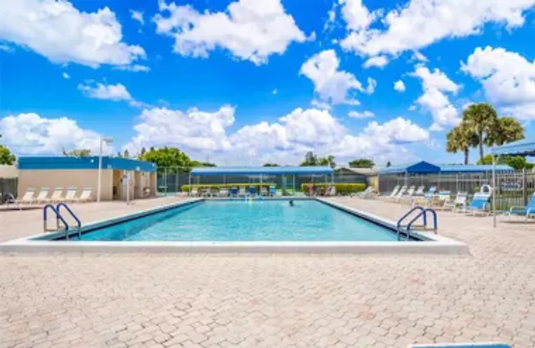 5250 LAS VERDES CIR APT 317, DELRAY BEAC..., Delray Beach, FL 33484