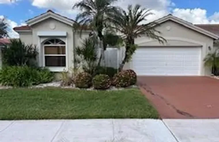 9593 HARBOUR LAKE CIR, BOYNTON BEACH, FL..., Boynton Beach, FL 33437