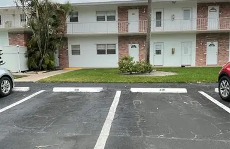 2851 E GOLF BLVD APT 206, POMPANO BEACH,..., Pompano Beach, FL 33064