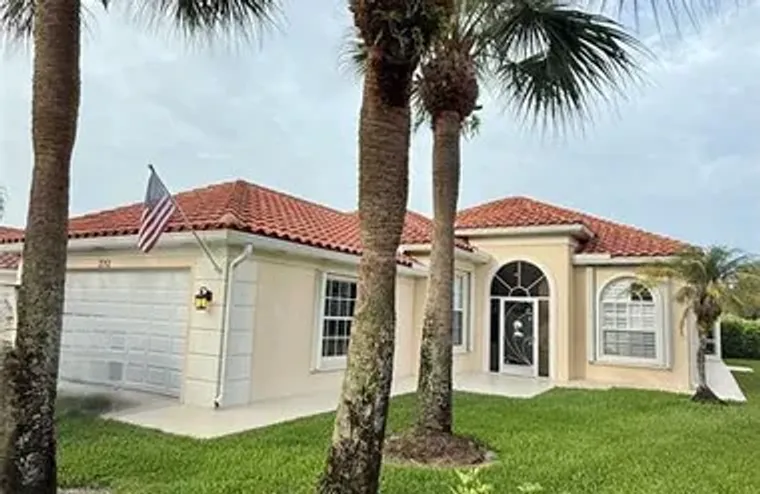 2752 IRMA LAKE DR, WEST PALM BEACH, FL, ..., West Palm Beach, FL 33411