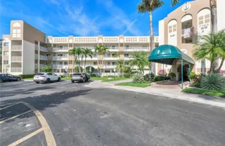 7763 SOUTHAMPTON TER 102, TAMARAC, FL, 3..., Tamarac, FL 33321