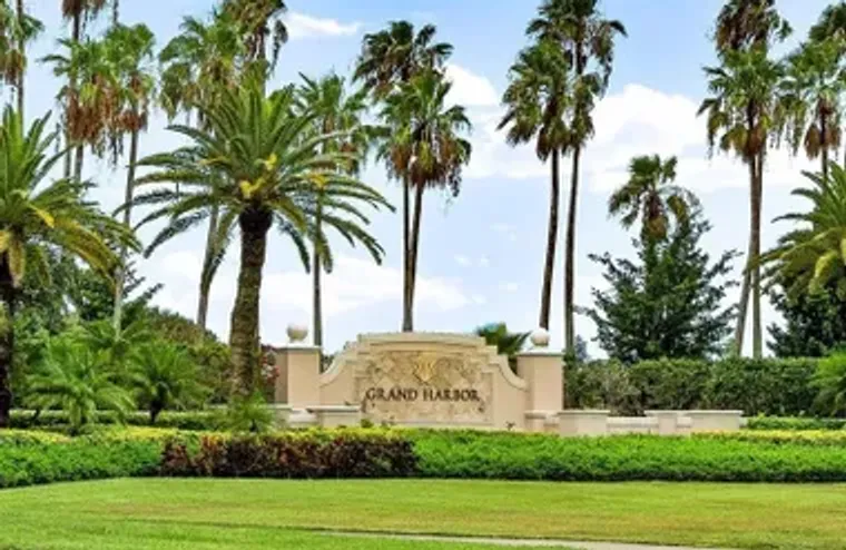 5060 HARMONY CIR APT 104, VERO BEACH, FL..., Vero Beach, FL 32967