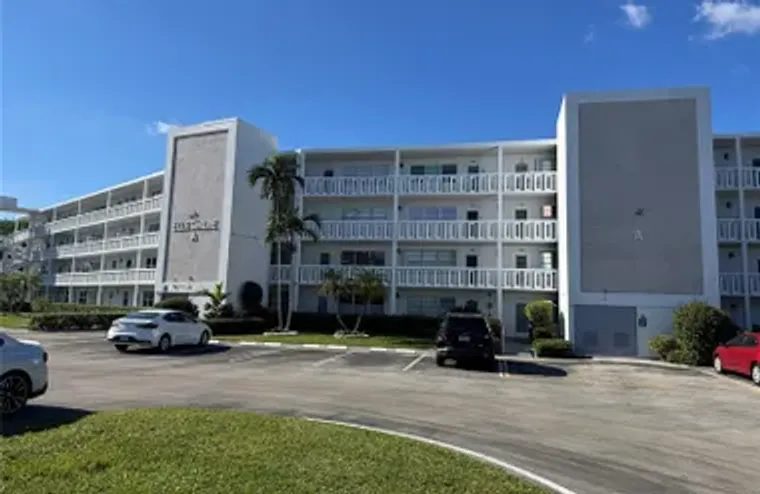 2007 ELLESMERE A # 2007, DEERFIELD BEACH..., Deerfield Beach, FL 33442