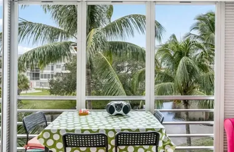 2951 NW 46TH AVE 301, LAUDERDALE LAKES, ..., Lauderdale Lakes, FL 33313