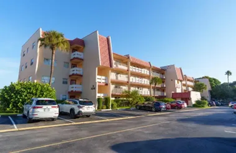 1010 COUNTRY CLUB DR APT 306, MARGATE, F..., Margate, FL 33063