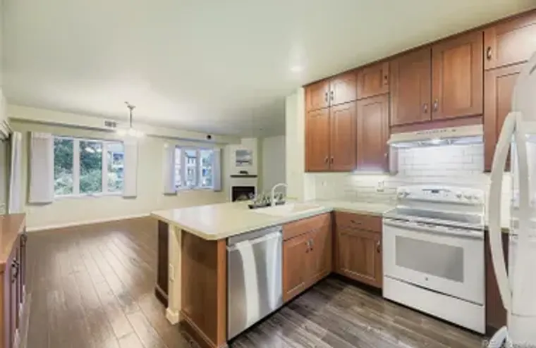 2894 W RIVERWALK CIR B209, LITTLETON, CO..., Littleton, CO 80123