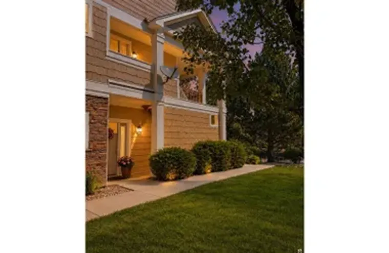 4715 HAHNS PEAK DR 103, LOVELAND, CO, 80..., Loveland, CO 80538