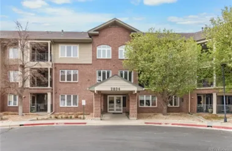 2894 W RIVERWALK CIR B108, LITTLETON, CO..., Littleton, CO 80123