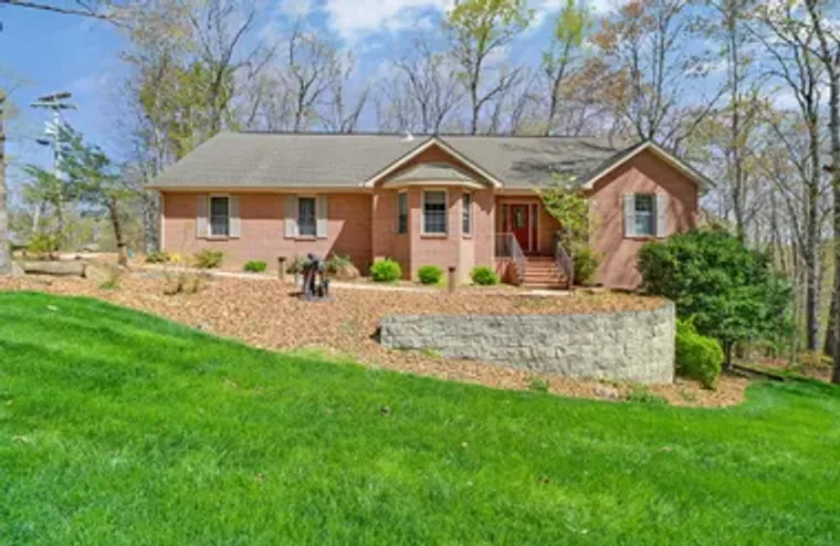 10 CLAREMONT CIR, CROSSVILLE, TN, 38558, Crossville, TN 38558