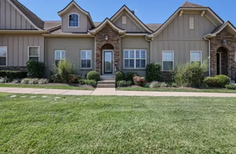 304 THESING CT PVT, NOLENSVILLE, TN, 371..., Nolensville, TN 37135