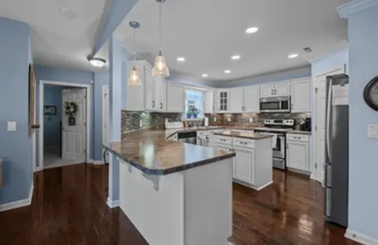 395 DEVON CHASE HL UNIT 4104, GALLATIN, ..., Gallatin, TN 37066