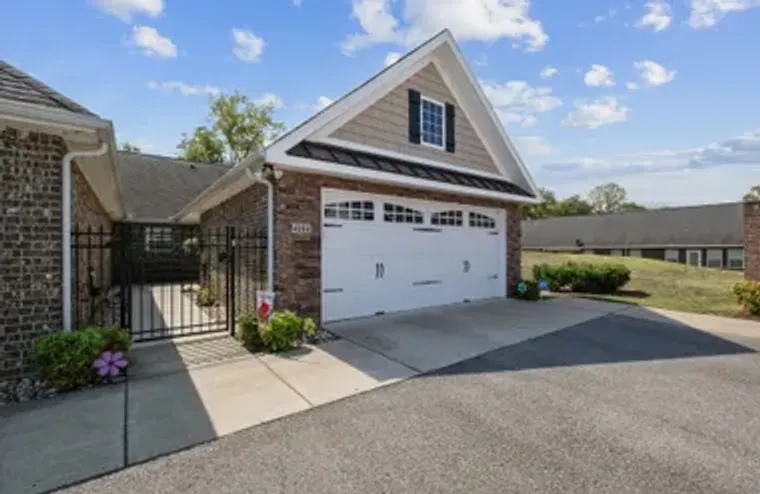 395 DEVON CHASE HL UNIT 4104, GALLATIN, ..., Gallatin, TN 37066