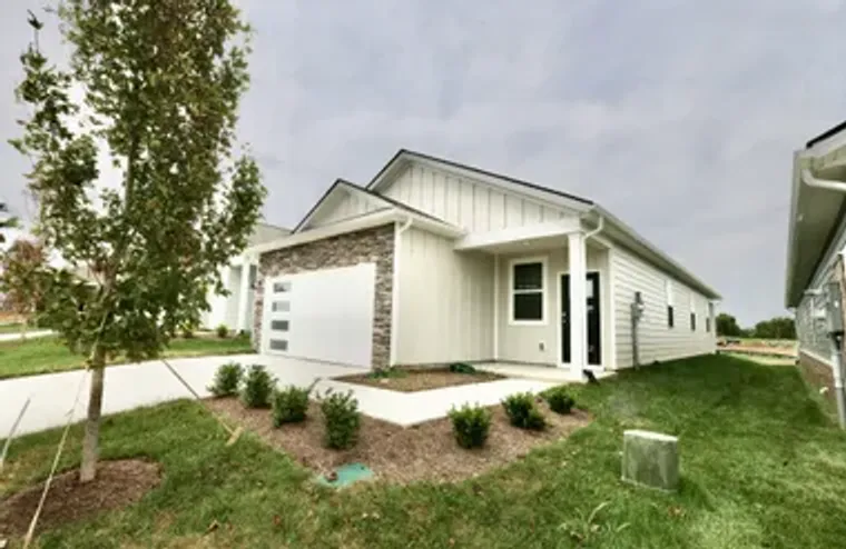 320 APOLLO PVT WAY, GALLATIN, TN, 37066, Gallatin, TN 37066