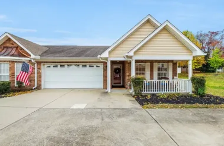 702 FOREST GLEN CIR, MURFREESBORO, TN, 3..., Murfreesboro, TN 37128