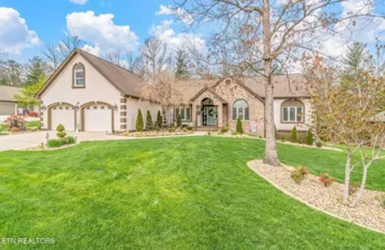 187 FOREST VIEW DR, CROSSVILLE, TN, 3855..., Crossville, TN 38558