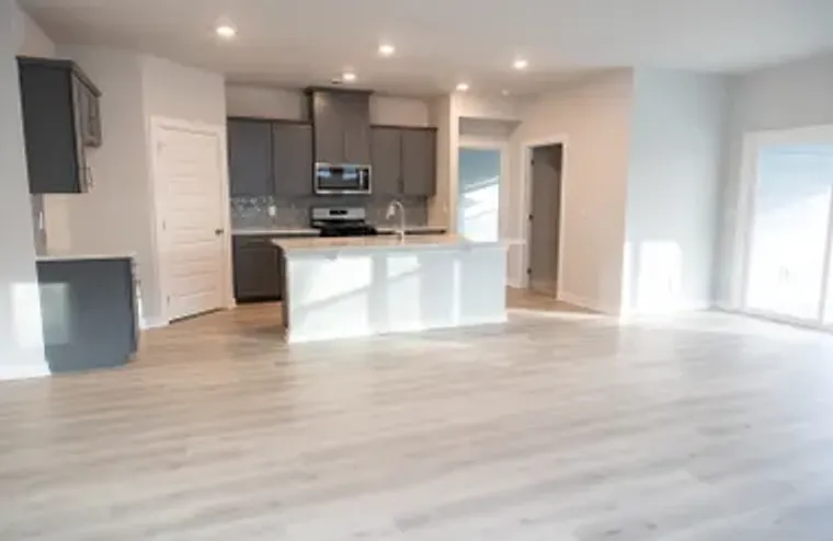 2044 SKIPPACK PVT CIR, GALLATIN, TN, 370..., Gallatin, TN 37066