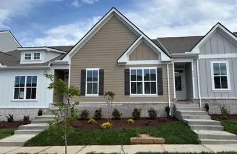 404 W STONEHAUS XING, ANTIOCH, TN, 37013, Antioch, TN 37013