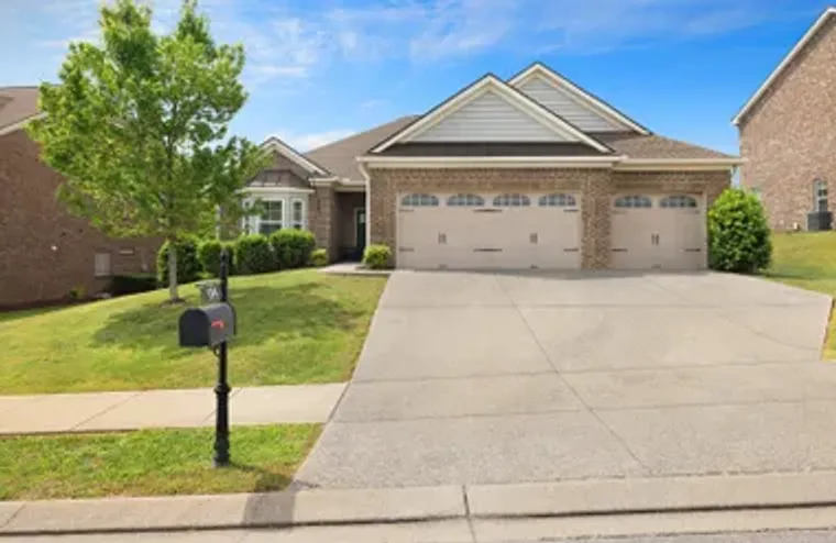 194 MEANDERING DR, LEBANON, TN, 37090, Lebanon, TN 37090
