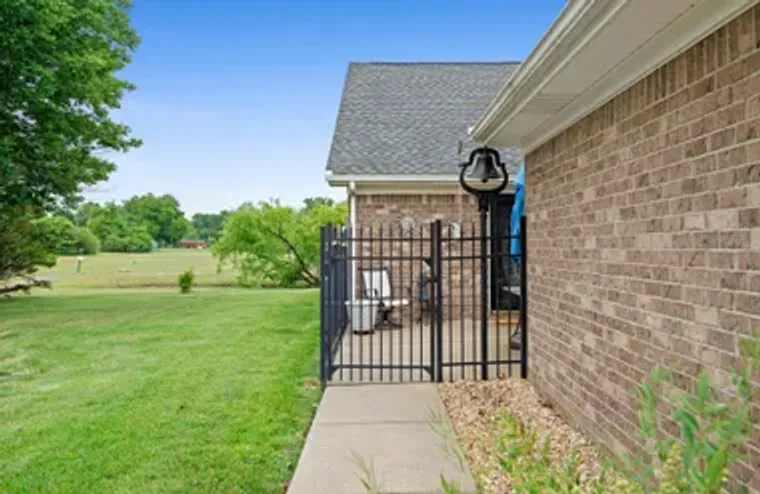 816 LOCK 4 RD 301, GALLATIN, TN, 37066, Gallatin, TN 37066