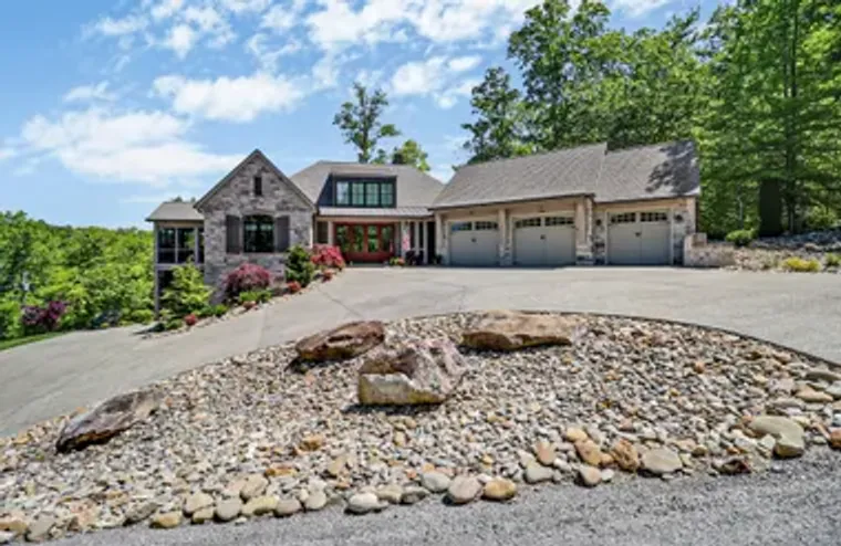 142 PINERIDGE LOOP, CROSSVILLE, TN, 3855..., Crossville, TN 38558