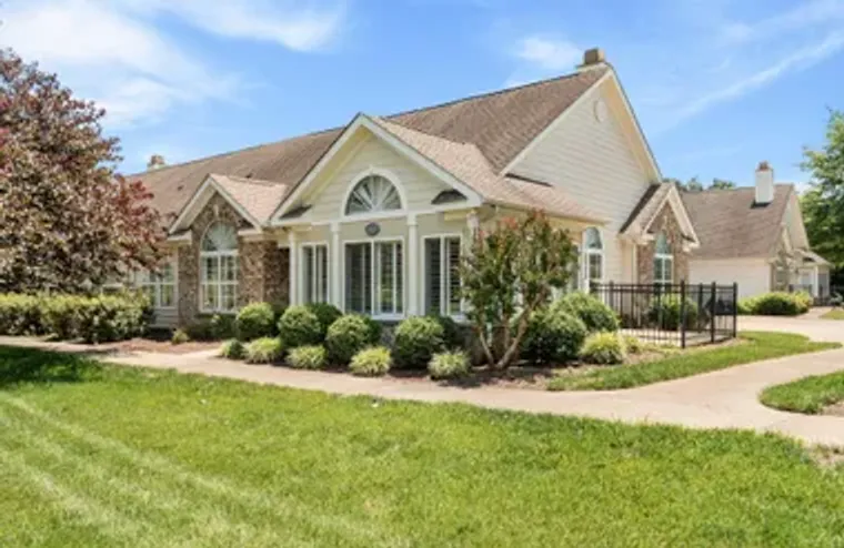 825 S BROWNS LN 2102, GALLATIN, TN, 3706..., Gallatin, TN 37066