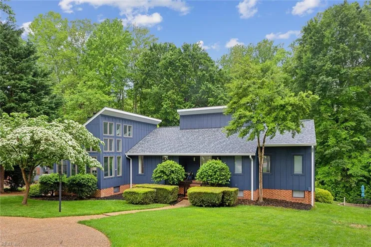 24 MILE CRSE, WILLIAMSBURG, VA, 23185, Williamsburg, VA 23185