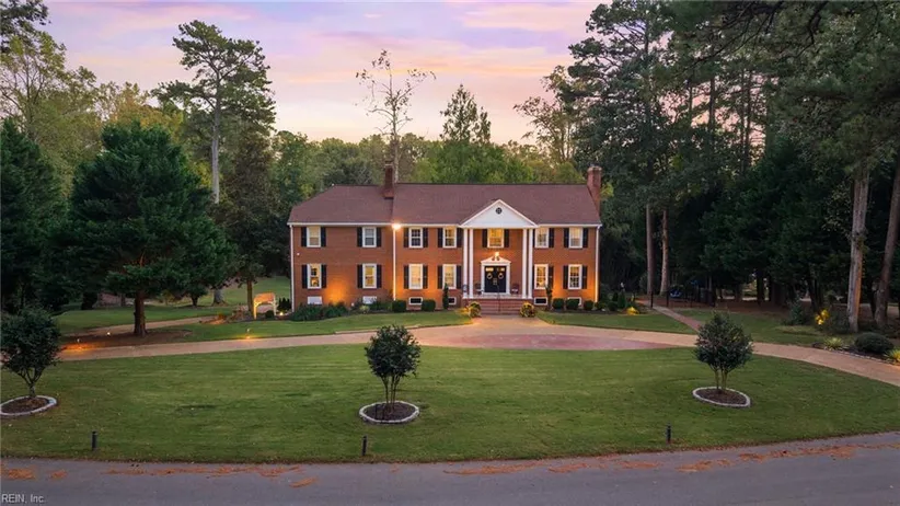 23 WHITTAKERS MILL RD, WILLIAMSBURG, VA,..., Williamsburg, VA 23185
