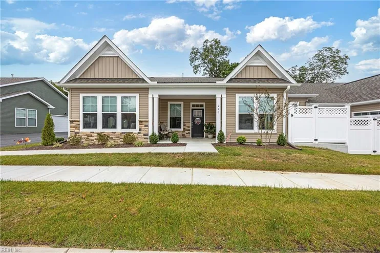 221 RICHMOND AVE, SMITHFIELD, VA, 23430, Smithfield, VA 23430